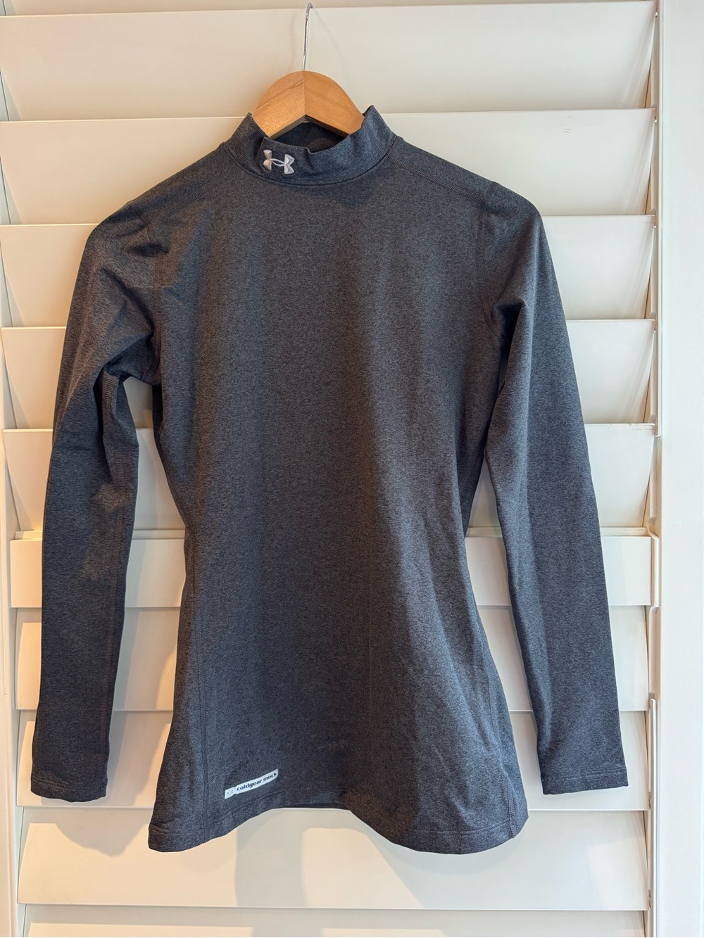 Under Armour Women's Charcoal Gray Long-Sleeve Mock Neck Top